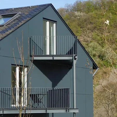 The Grey House Apartment *