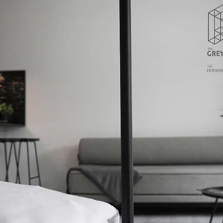 The Grey House Apartment Krov