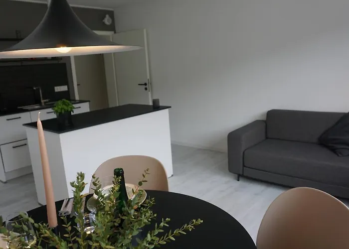 The Grey House * Kröv